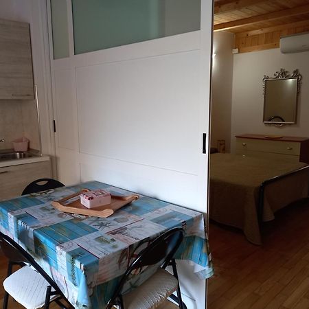 Ferienwohnung Bilocale Savona Exterior foto