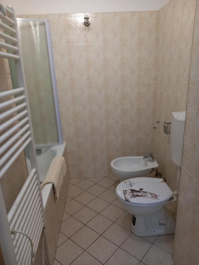 Ferienwohnung Bilocale Savona Exterior foto